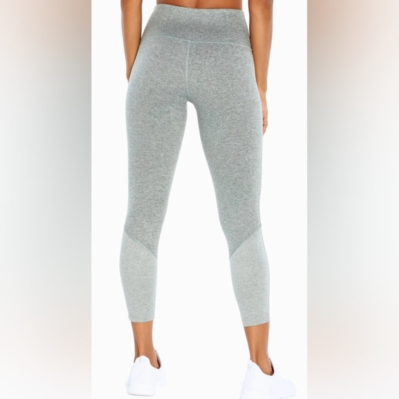 ZOBHA Amelia Ankle Legging - Picture 3 of 7